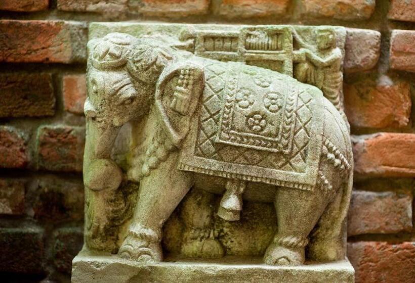 リゾートホテル Reef Villa