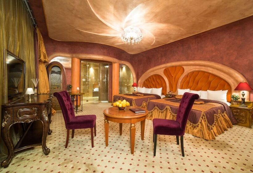 Royal Spa & Hotel Resort