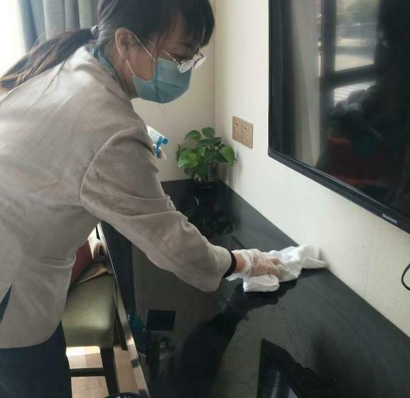 Shanghai Joyful Star Hotel Free Shuttle Bus To Pudong Airport And Disney