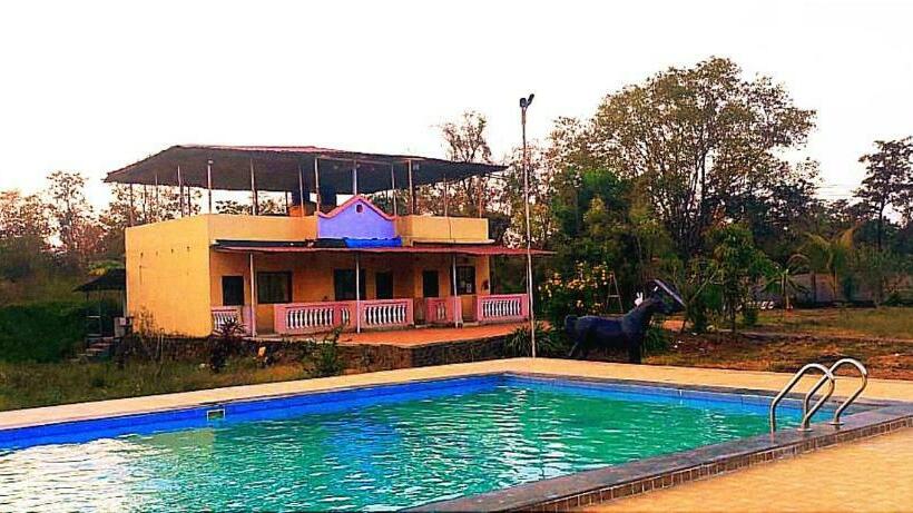 호텔 Chandravel Farm House