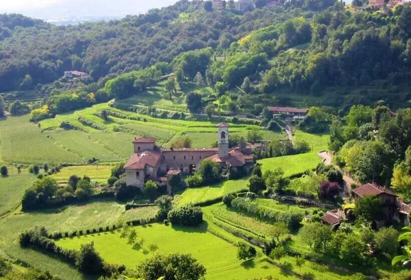 تختخواب و صبحانه Green Stay Bergamo