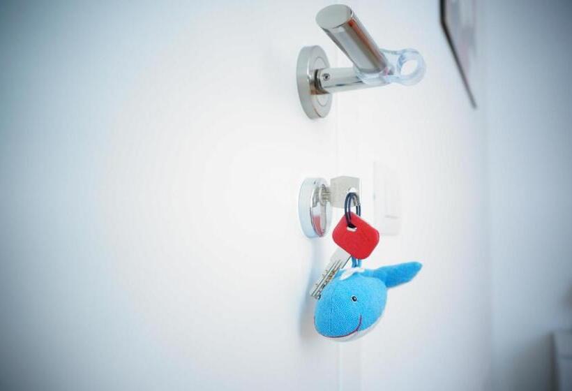 تختخواب و صبحانه Green Stay Bergamo