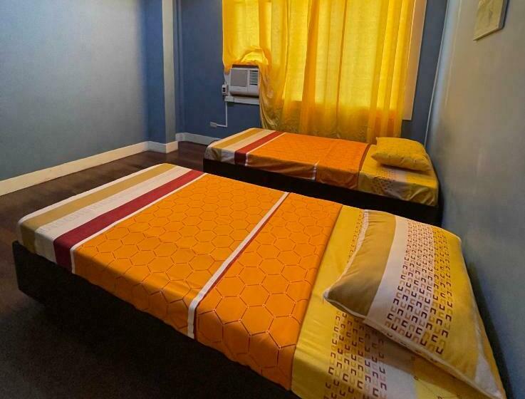 Bed and Breakfast Alta Ria Backpacker’s Inn And Alta Bistro