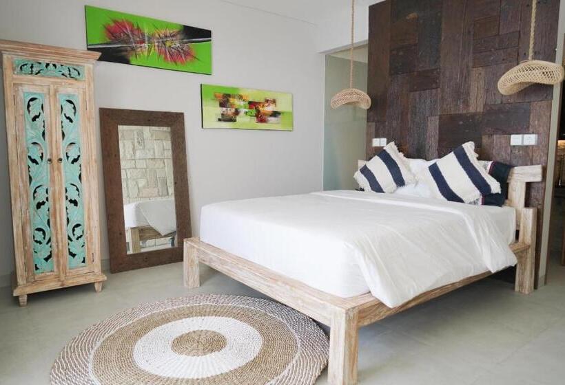 בית מלון כפרי Theodor At Labuan Bajo