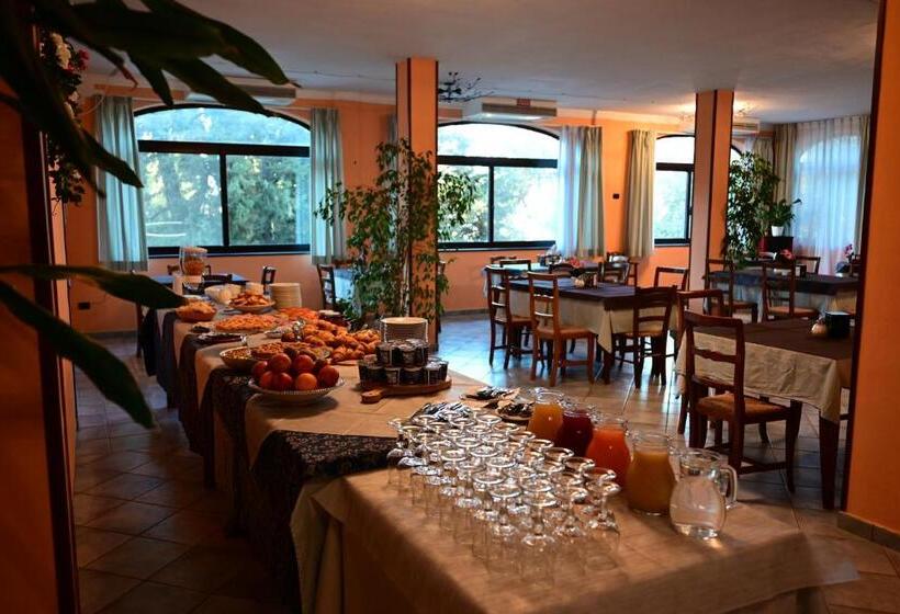 בית מלון כפרי Villa Paradiso