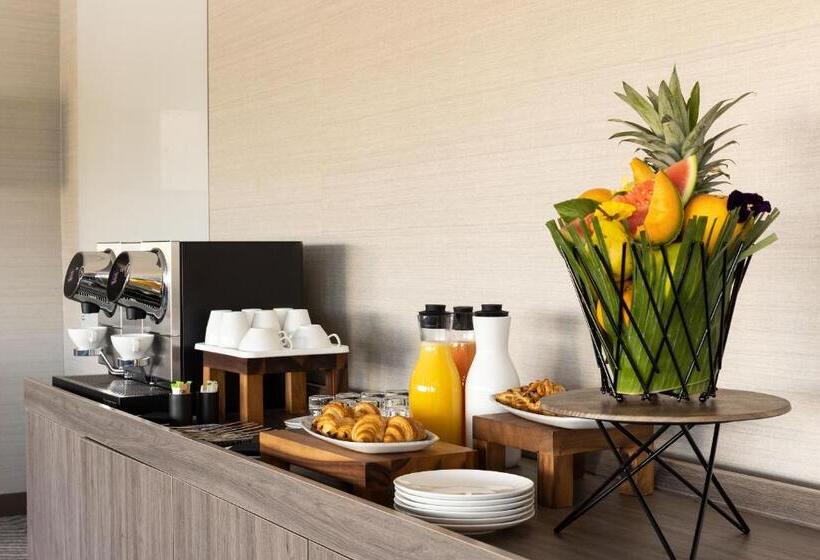 هتل Sheraton Nice Airport