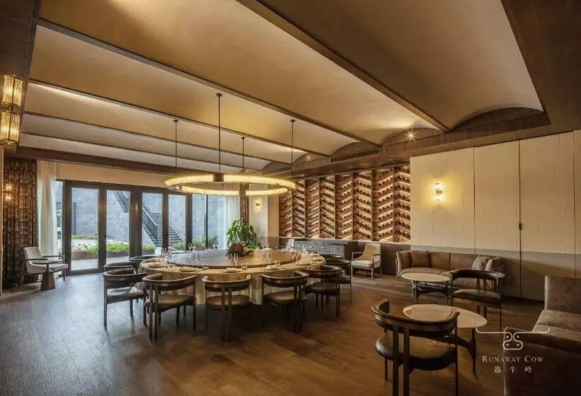 ホテル Runaway Cow Winery Retreat