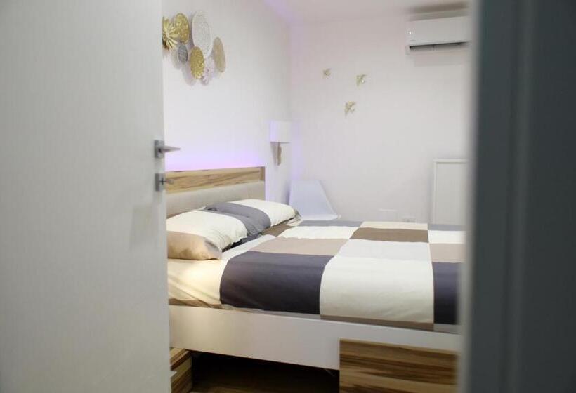 پانسیون Civico Sedici Suite & Spa