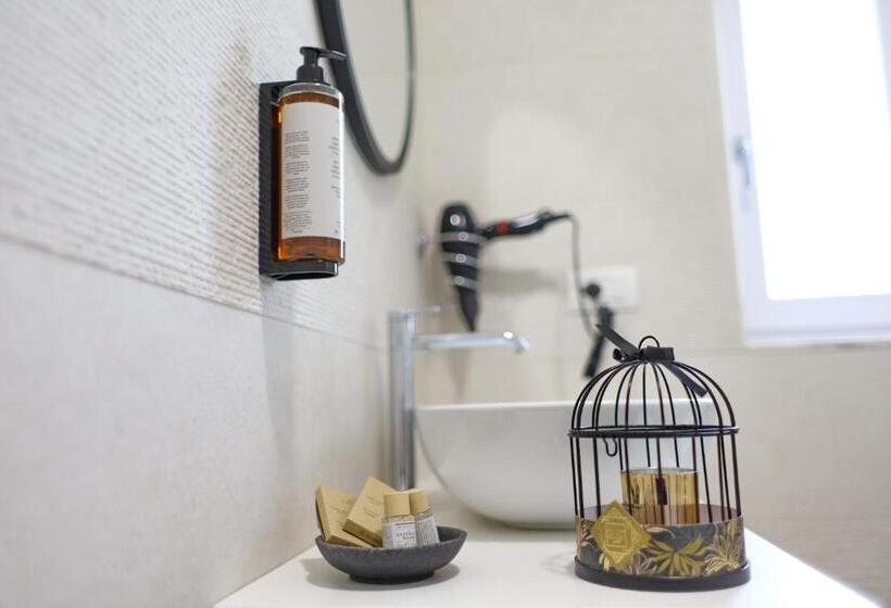 پانسیون Civico Sedici Suite & Spa