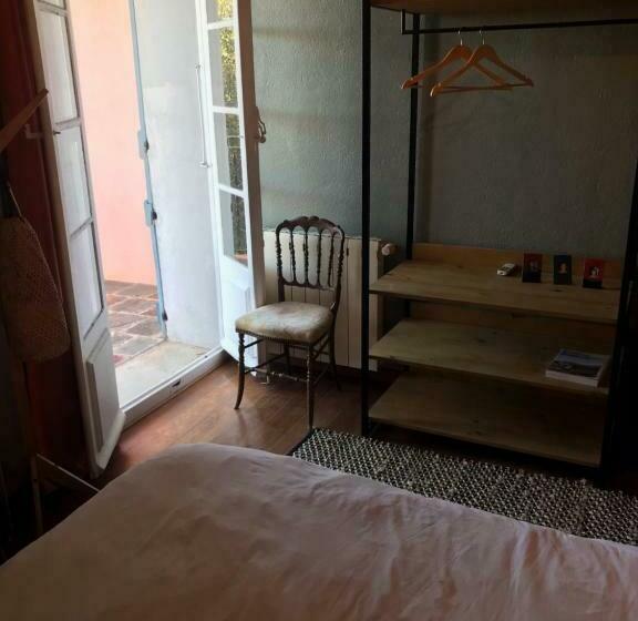 بنسيون Chambre Rose