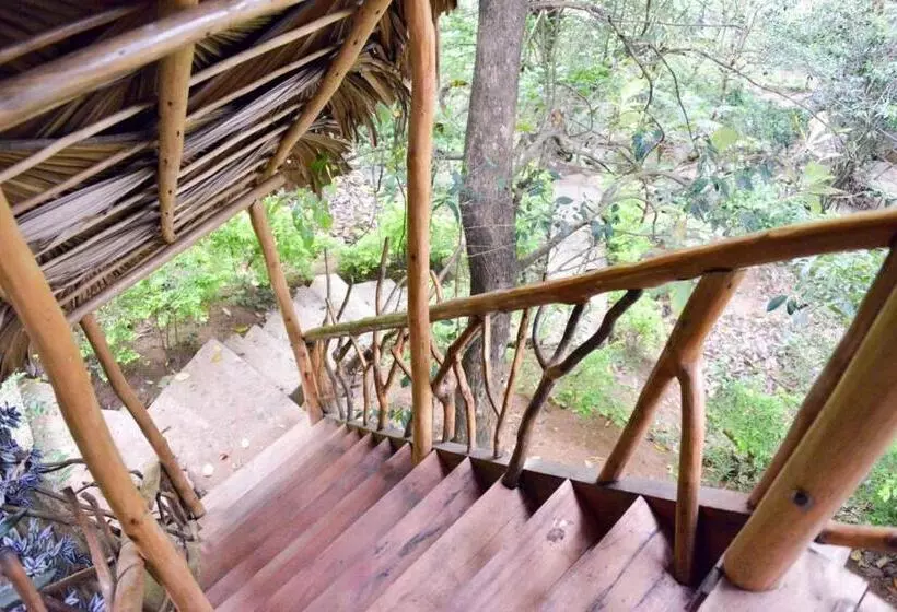 リゾートホテル Eco Village