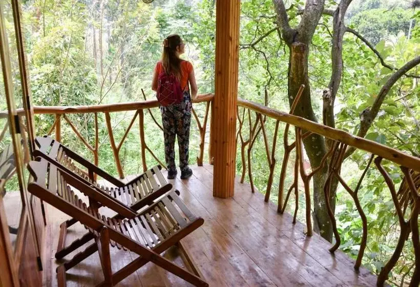 リゾートホテル Eco Village