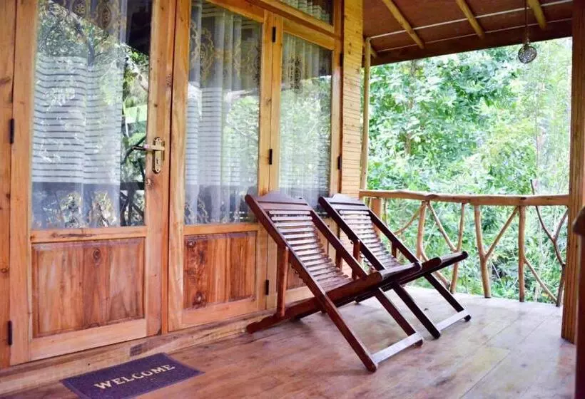 リゾートホテル Eco Village