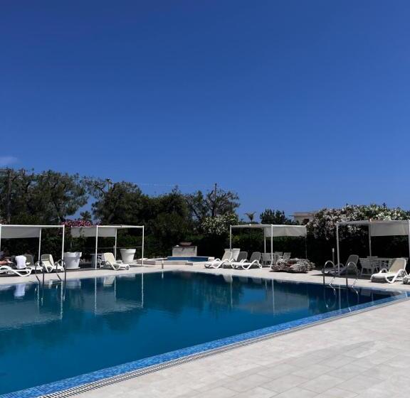 Villa Lamandia By Sthey