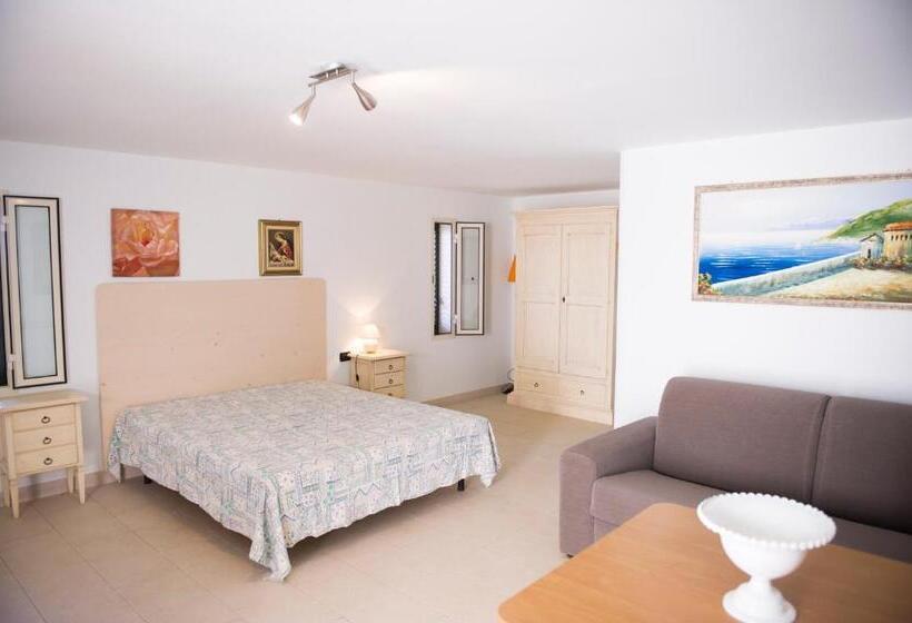 Villa Lamandia By Sthey