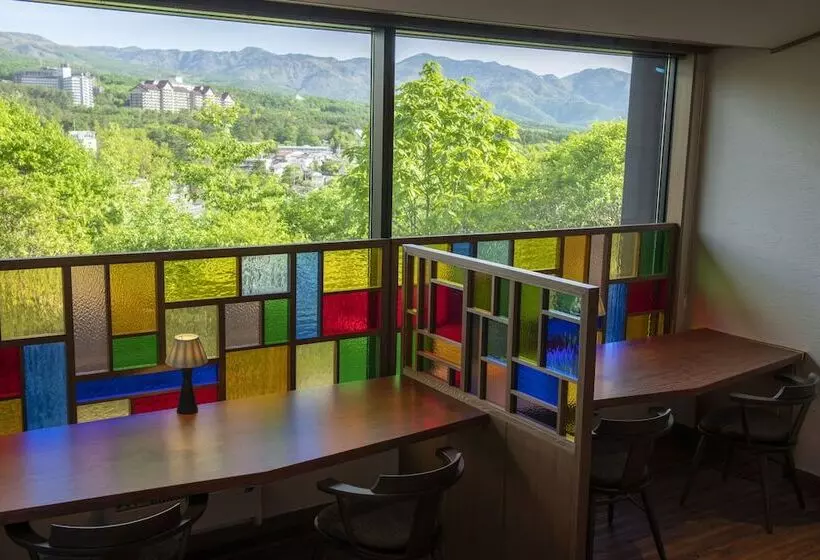 Hotelli La Vista Kusatsu Hills