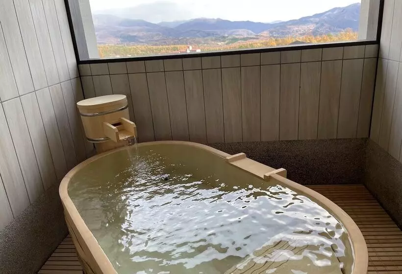 Hotelli La Vista Kusatsu Hills