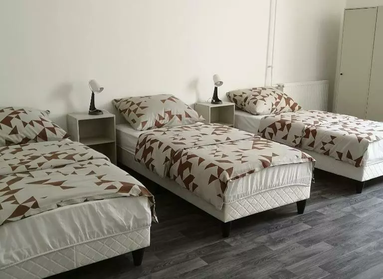 Retkeilymaja Kisgáti Vendégház