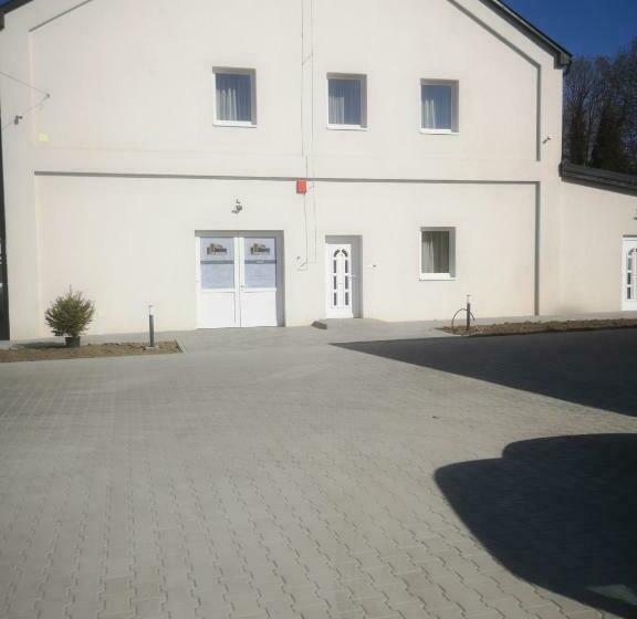 Общежитие Kisgáti Vendégház