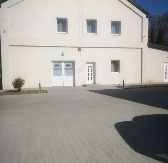 Retkeilymaja Kisgáti Vendégház