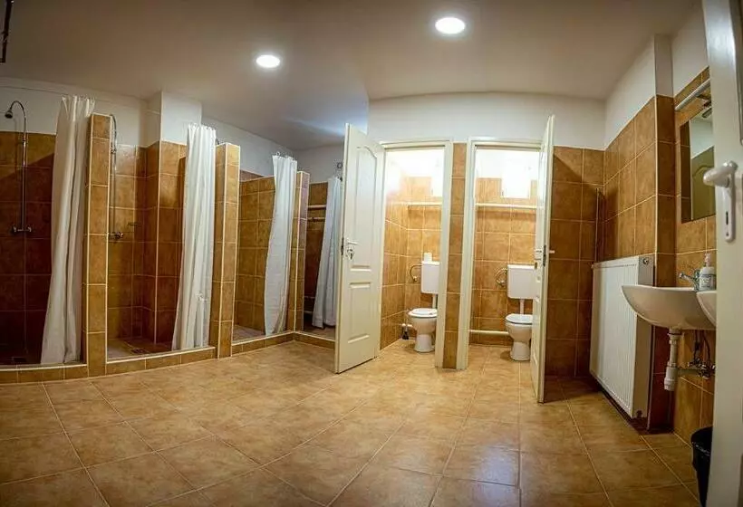 Retkeilymaja Kisgáti Vendégház