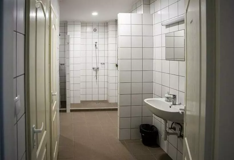 Retkeilymaja Kisgáti Vendégház