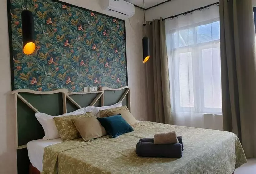 پانسیون Chambao Maldives