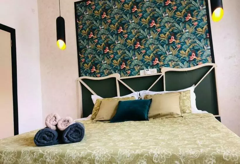 پانسیون Chambao Maldives