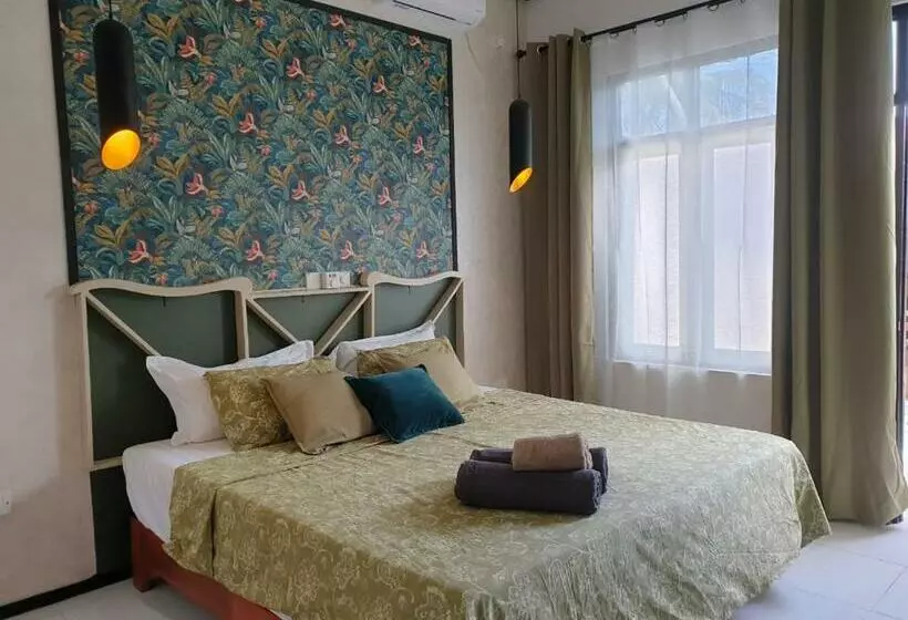 پانسیون Chambao Maldives