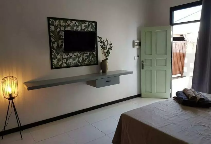 پانسیون Chambao Maldives