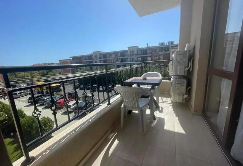 Sea Dreams Apartment