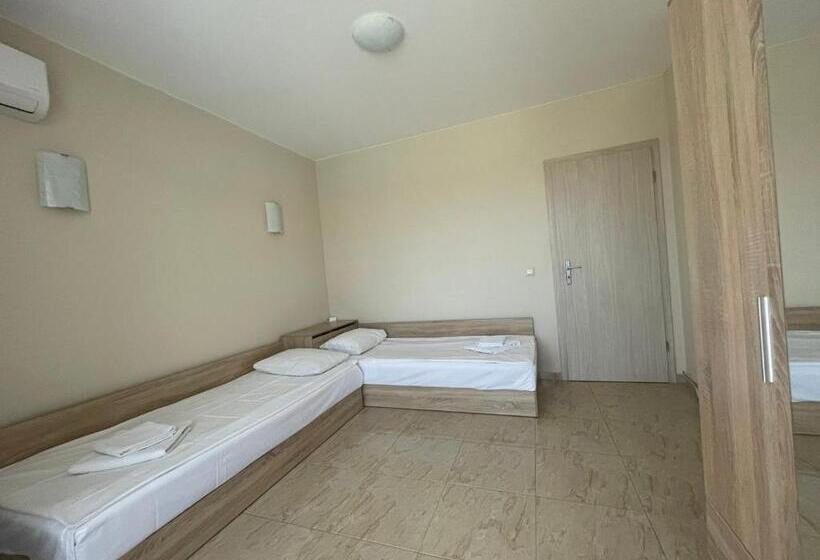 Sea Dreams Apartment