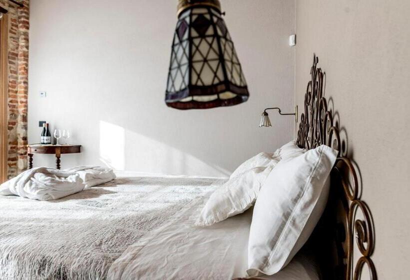 ベッドアンドブレックファースト Boschetto Altalanga