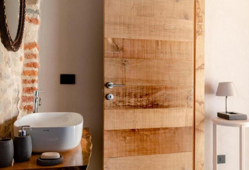 ベッドアンドブレックファースト Boschetto Altalanga