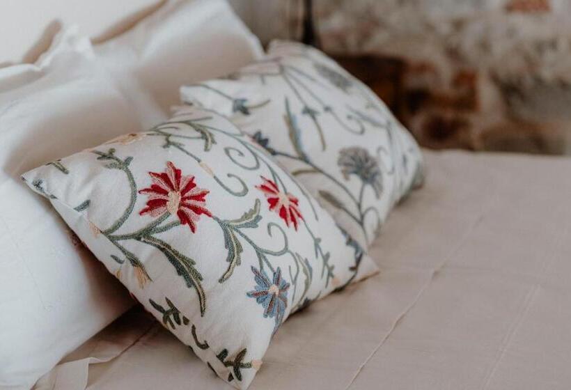 ベッドアンドブレックファースト Boschetto Altalanga