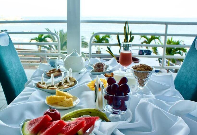 هتل Falucho Paradise Beach