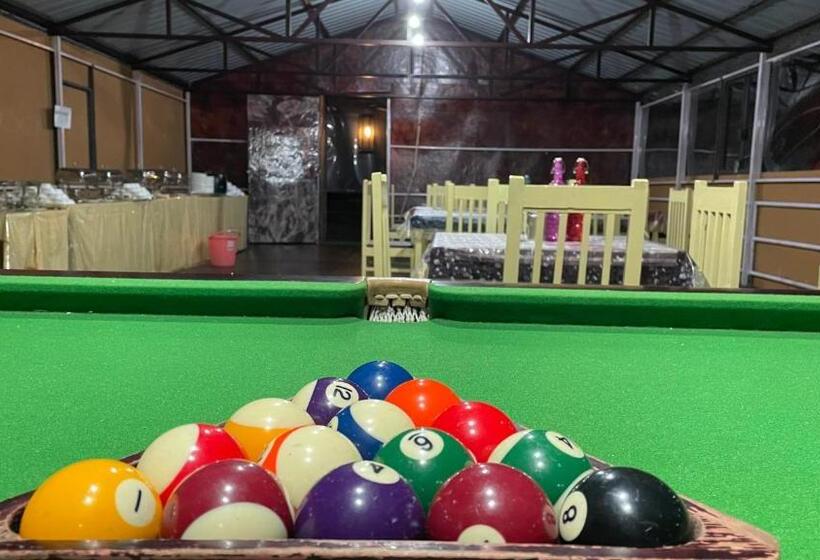 호텔 Family In The Hills By Nature S Glamping