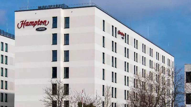 هتل Hampton By Hilton Munich City North