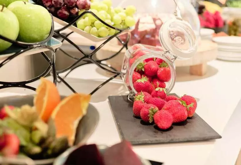 Hotelli Marina Badalona