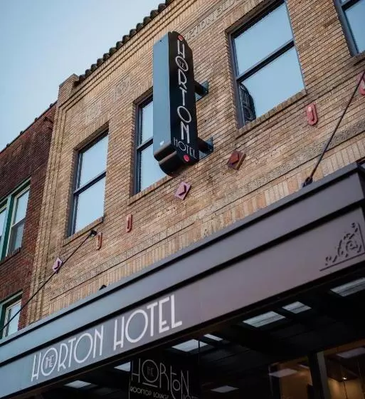ホテル The Horton