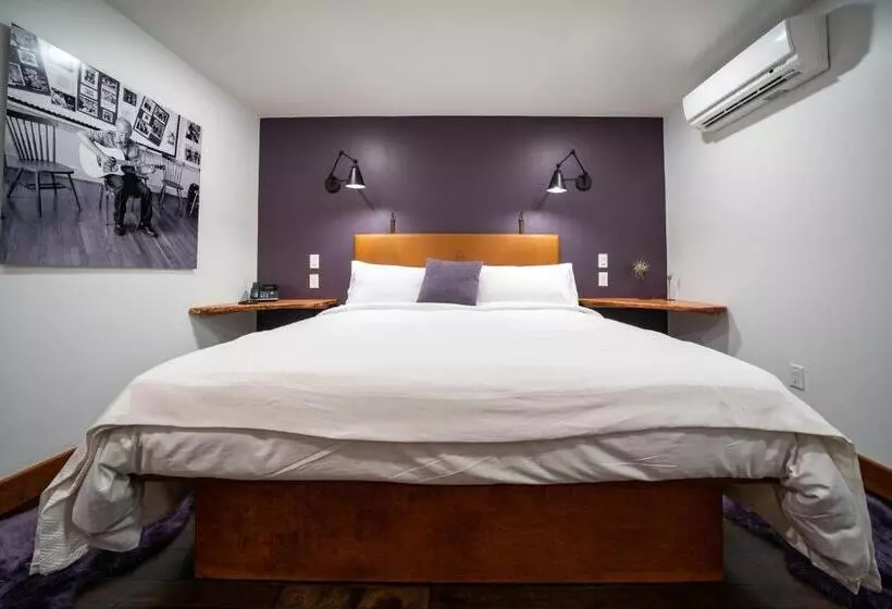 ホテル The Horton