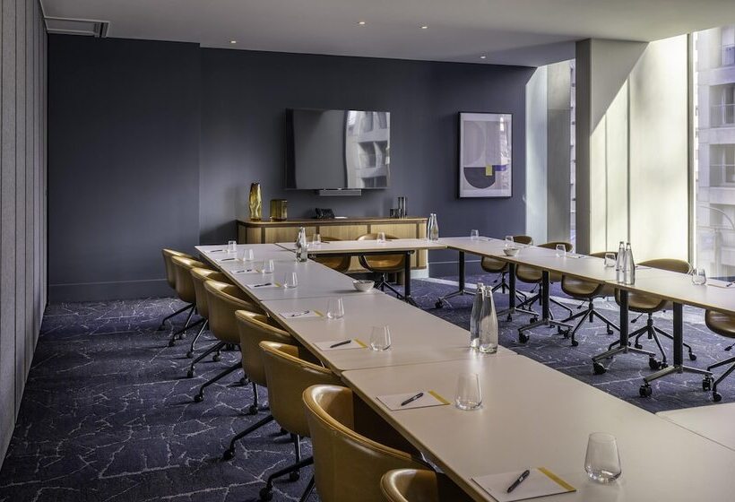 Hotel Voco Auckland City Centre, An Ihg