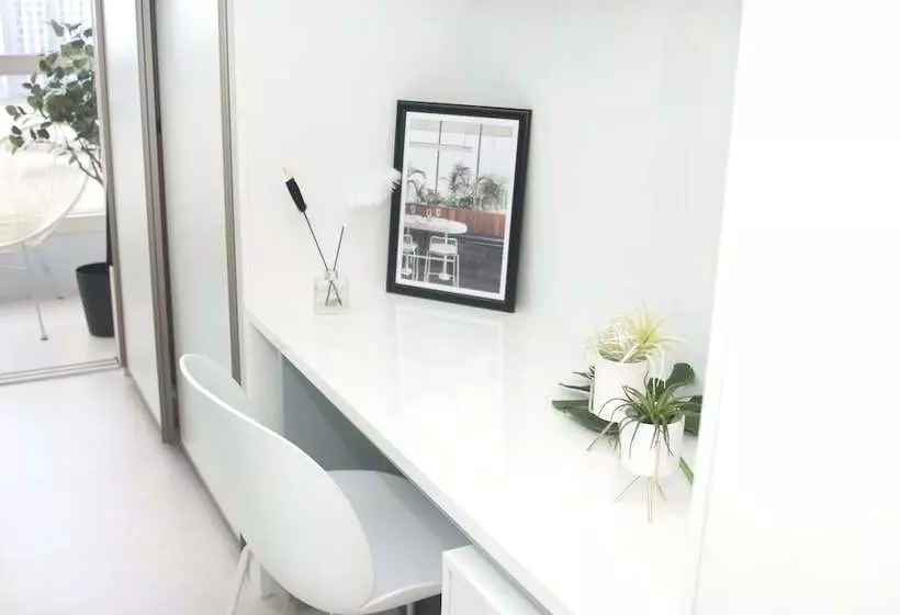 Urbanstay Songdo Moonlight Park