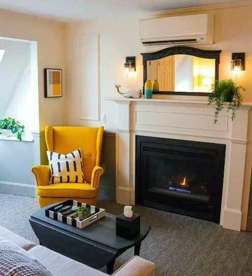 Mercury Hotel Provincetown