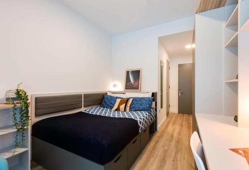 Yugo Explore Highfield Park