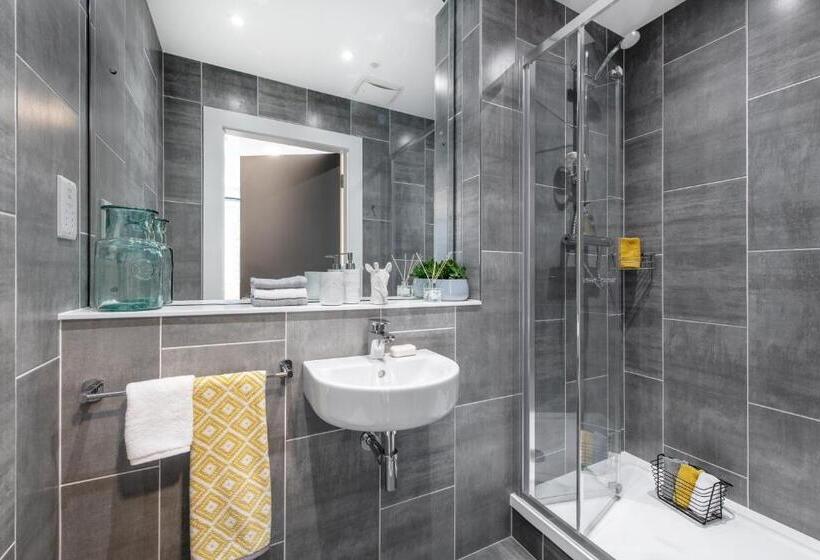 Yugo Explore Highfield Park