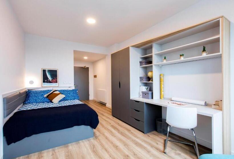 Yugo Explore   Highfield Park