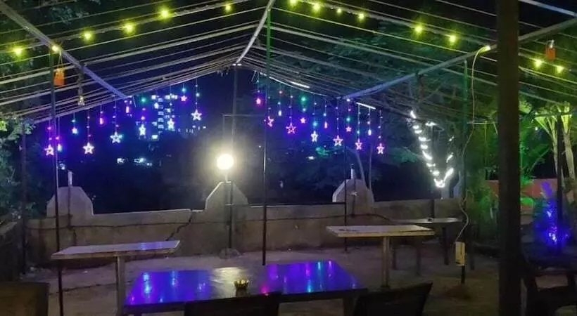 Hotelli Anvisha Executive