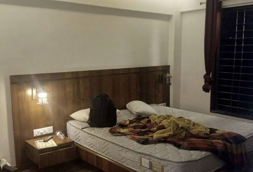 هتل Anvisha Executive