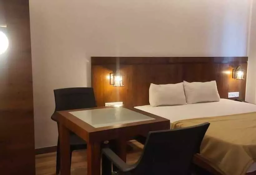 Hotelli Anvisha Executive